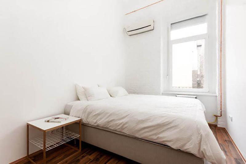 Apartment Loft Style In Hipster Area Budapest